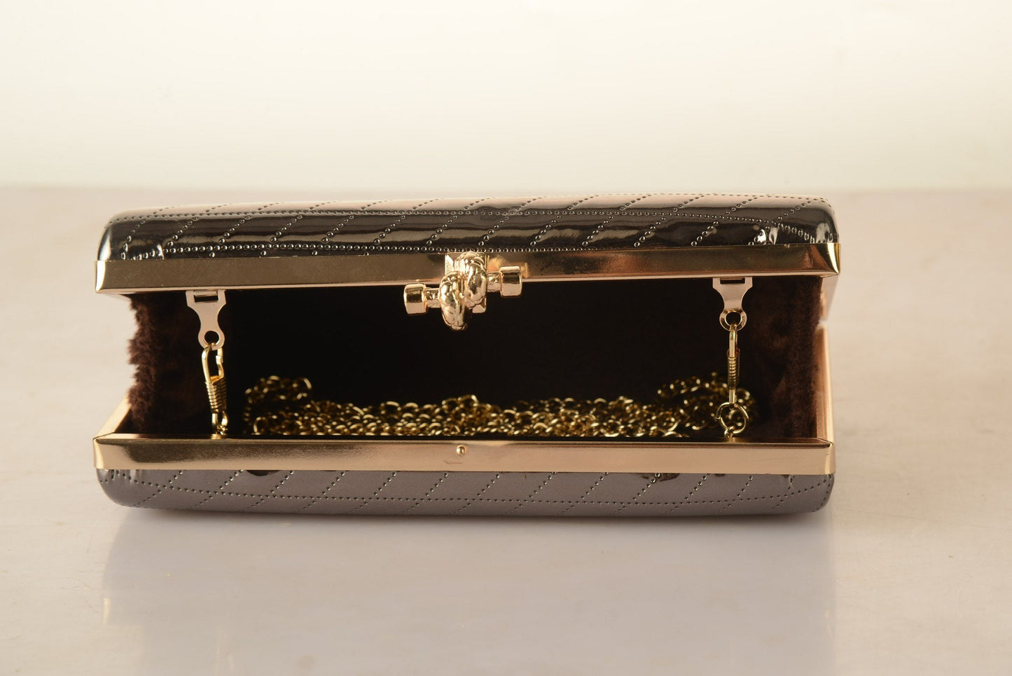 Vintage Knot Clutch Detachable gold sling chain